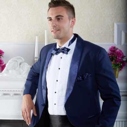 Синий мужской смокинг